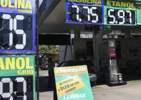 Câmara aprova PL que exige transparência em preços de combustíveis